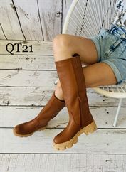 QT21 BROWN