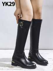 YK29 BLACK
