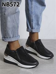 NB572 BLACK