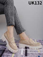 UK132 BEIGE