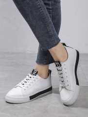 LA221 BLACK