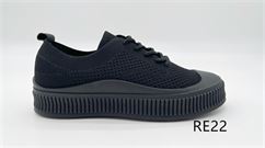 RE22 BLACK