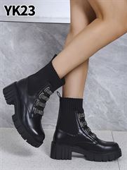YK23 BLACK
