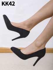 KK42 BLACK