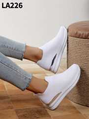 LA226 WHITE